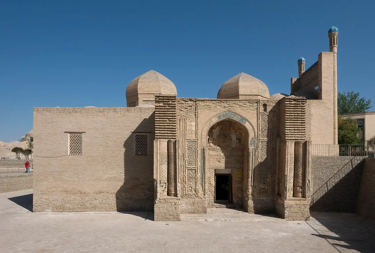مسجد مغاک عطاری